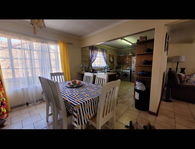 3 BEDROOM SIMPLEX RENTED IN BRACKENDOWNS